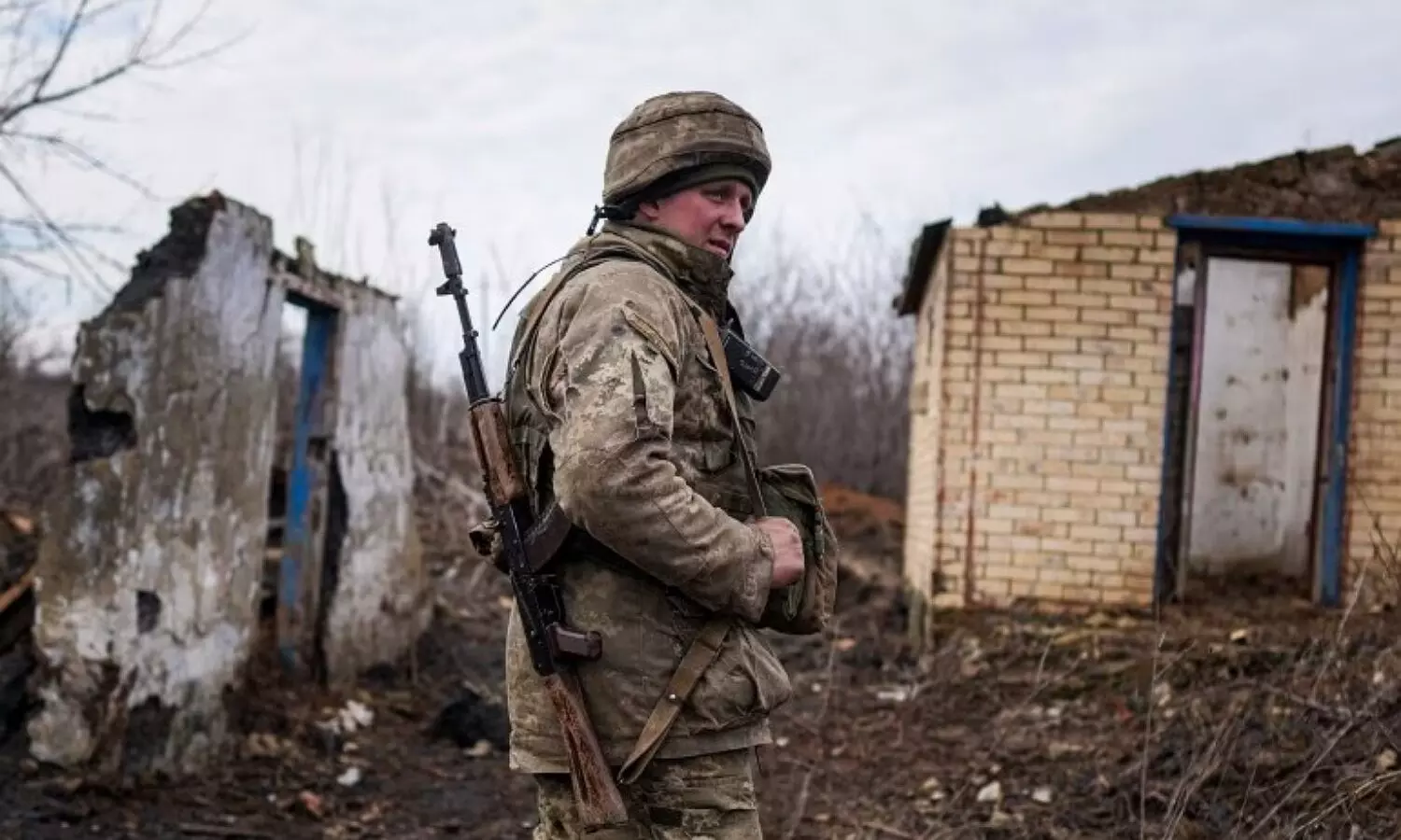 Ukraine imposes state of emergency