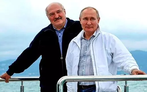 Vladimir Putin with Alexander Lukashenko