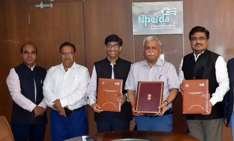 Three years contract between UPEIDA and IIT BHU, Kanpur for Defense Corridor