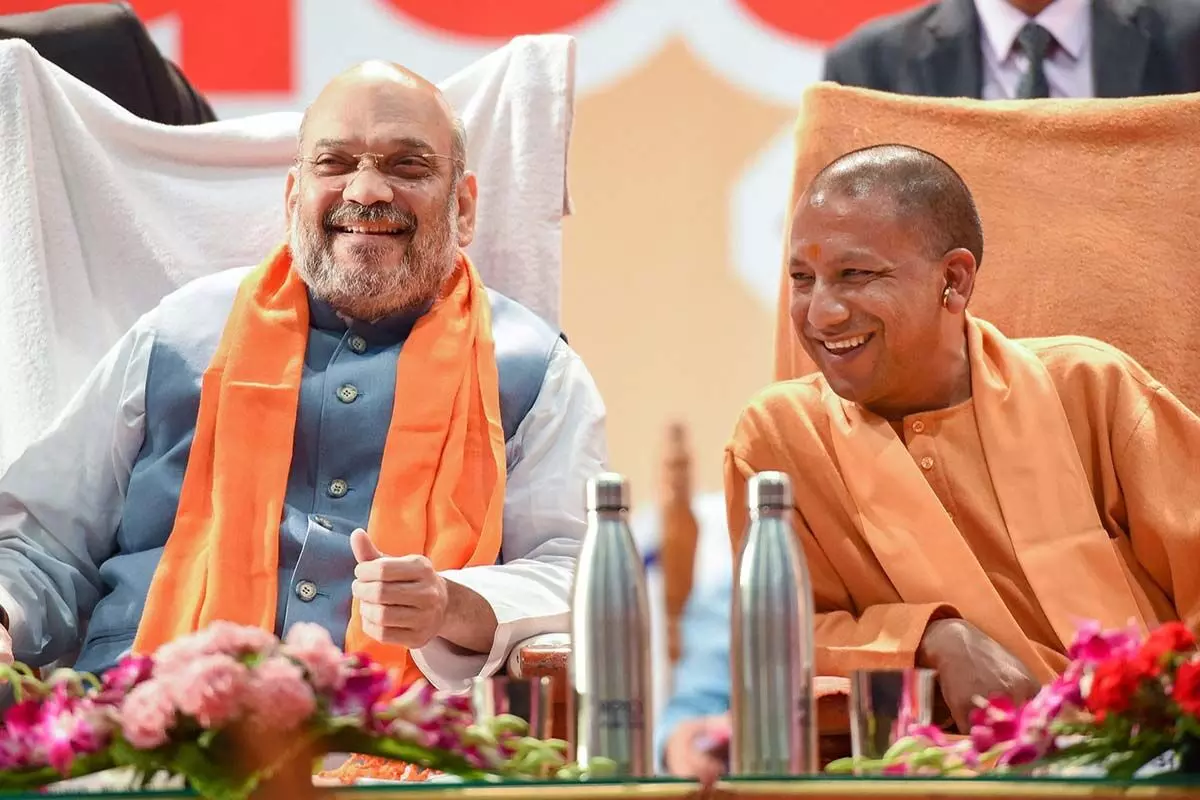 Amit Shah and Raghubar Das will come to Lucknow on March 20 Yogi can take oath on 21st march 2022