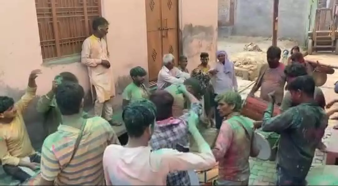 Baghpat News Holi festival celebrated with joyful gaiety and peaceful manner