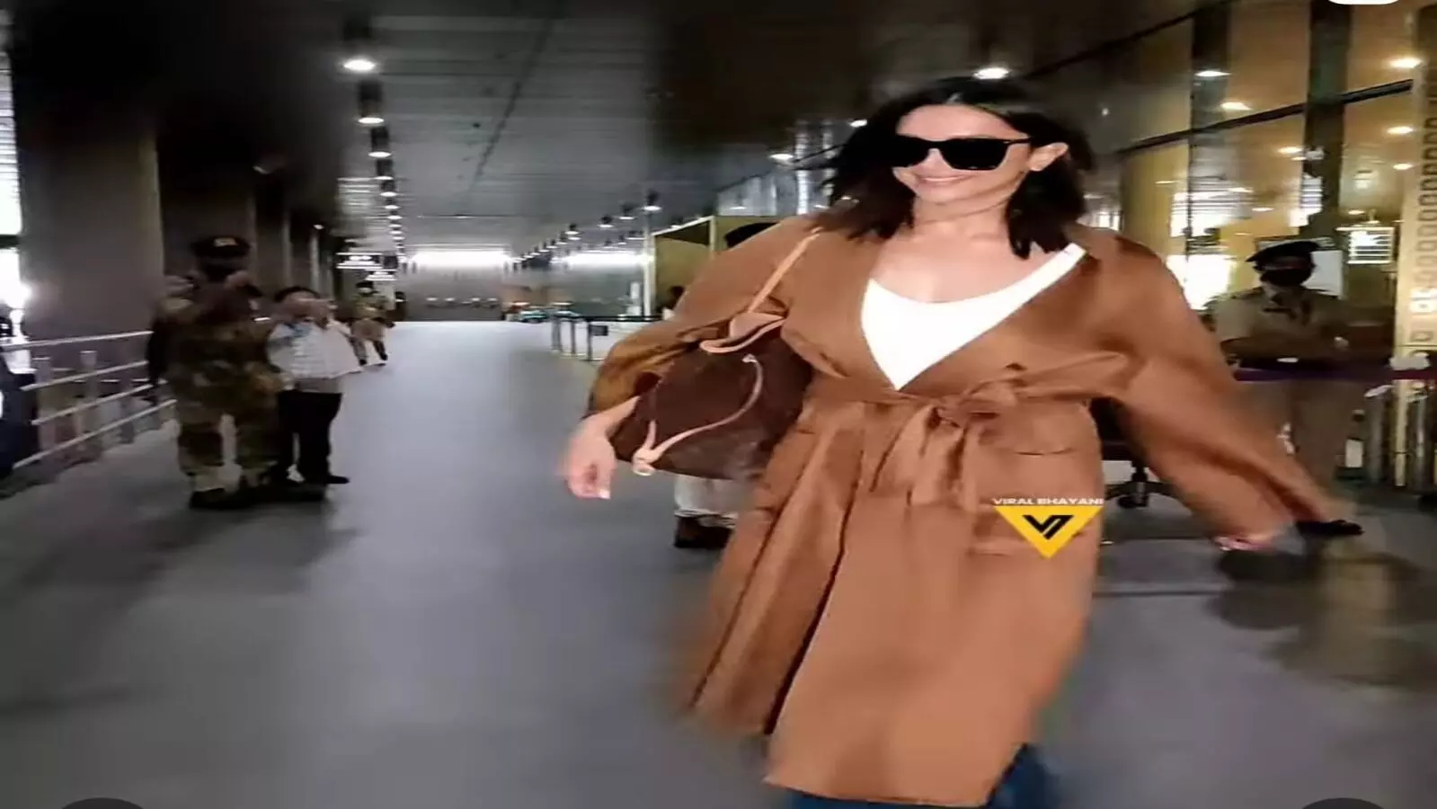 Deepika Padukone Spotted On Airport