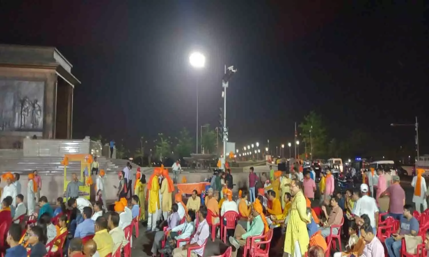 Indian Hindu New Year: Organizing a grand fair on the Indian New Year, Bhajan Sandhya was the main attraction