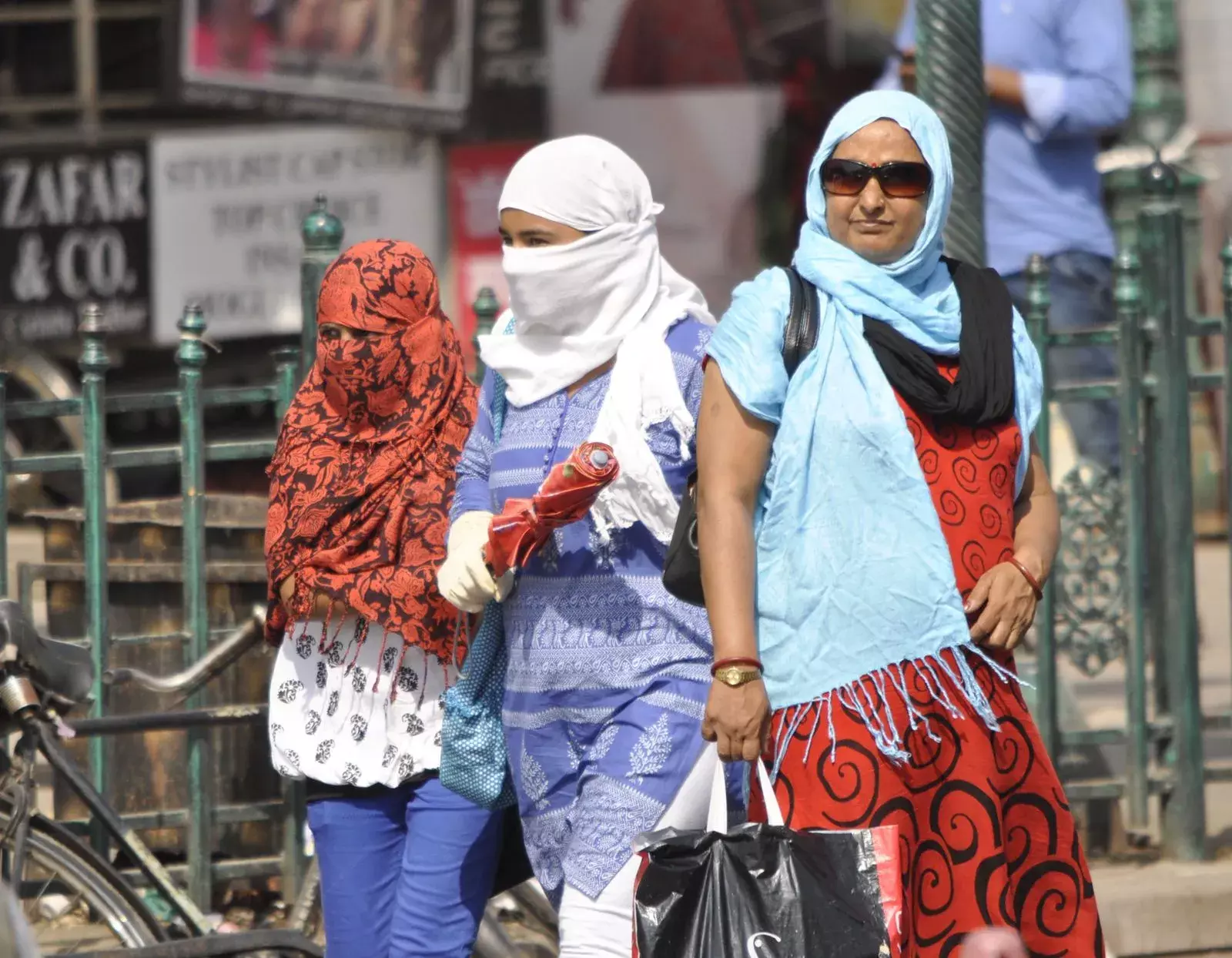 गोवा में गर्मी से हाल-बेहाल, तापमान पहुंचा 54 डिग्री के पार-Heat wave in Goa, temperature crossed 54 degree