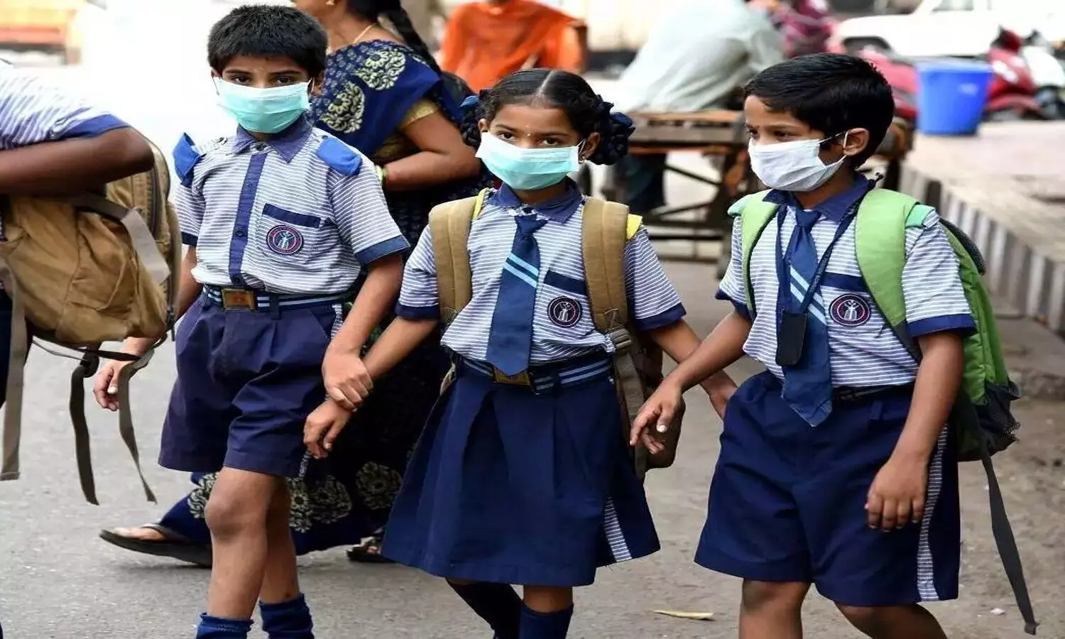 यूपी में कोरोना विस्फोट: गाजियाबाद के स्कूल में महामारी का तांडव, आज 5 बच्चों में संक्रमण की पुष्टि