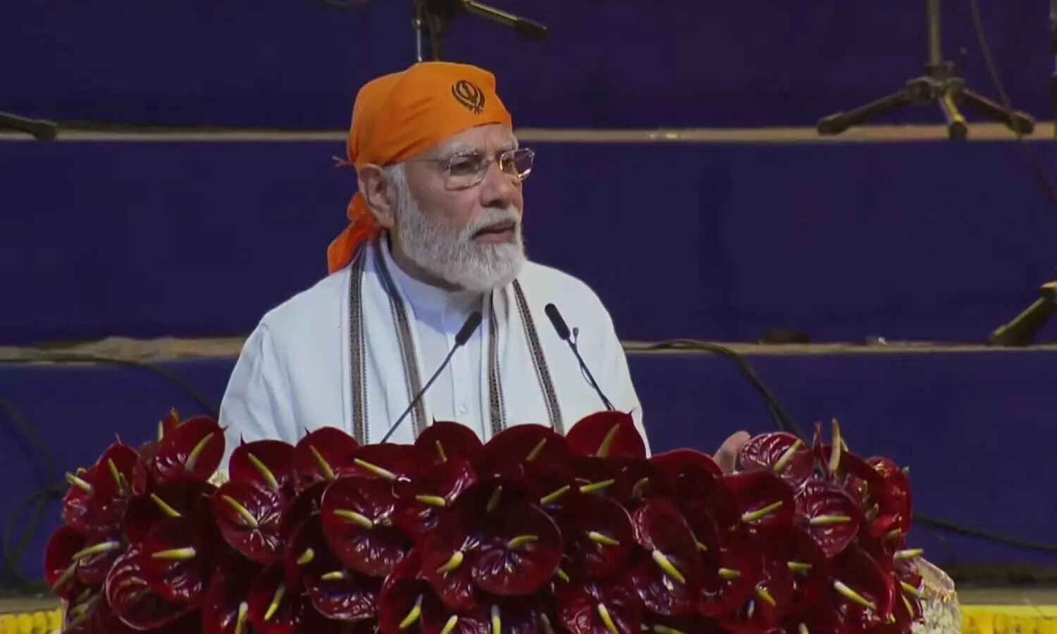PM Modi Red Fort Speech LIVE: पीएम मोदी बोले- गुरु नानकदेव ने पूरे देश को एक सूत्र में पिरोया