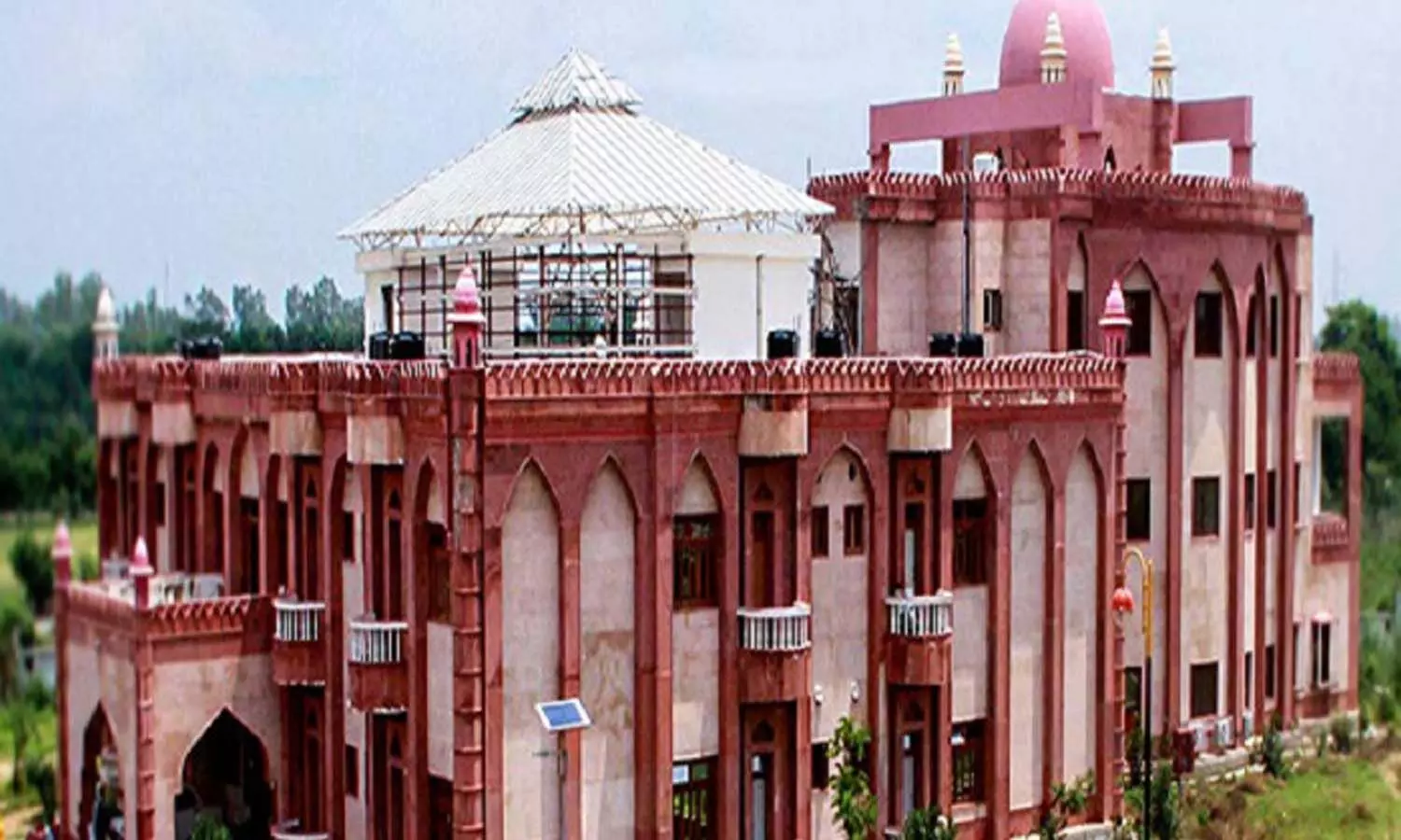 Lucknow: Prof. Narendra Bahadur Singh appointed as the Vice Chancellor of Khwaja Moinuddin Chishti University
