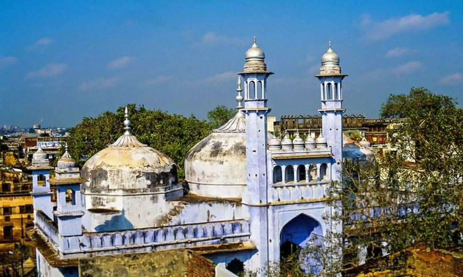 Gyanvapi Masjid: ज्ञानवापी मस्जिद के लिए बेहद खास दिन आज, इन दो बड़ें फैसलों पर होगी सुनवाई