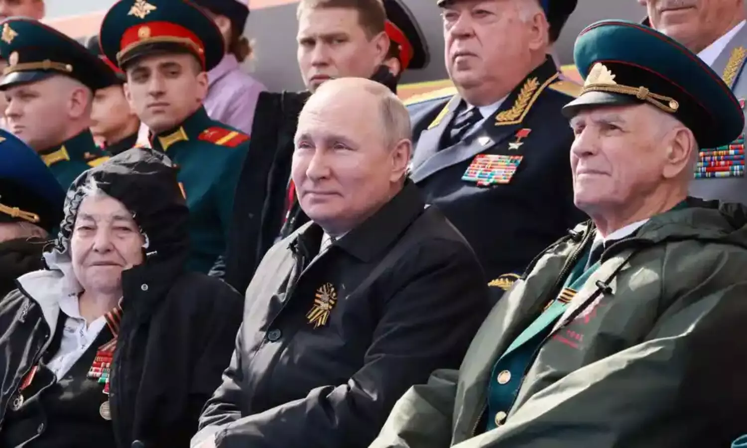 रूस ने मनाया विजय दिवस, पुतिन ने यूक्रेन हमले को जरूरी बताया