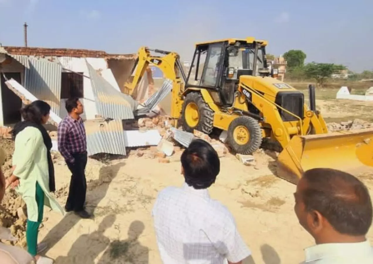 Bulldozer action Lucknow