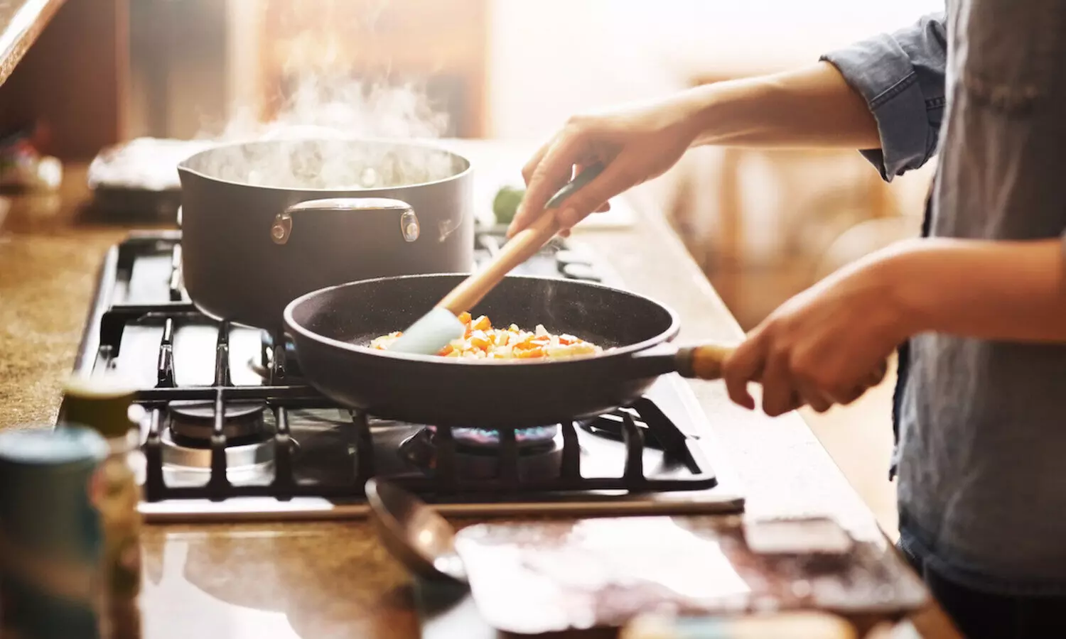 non stick utensils are harmful