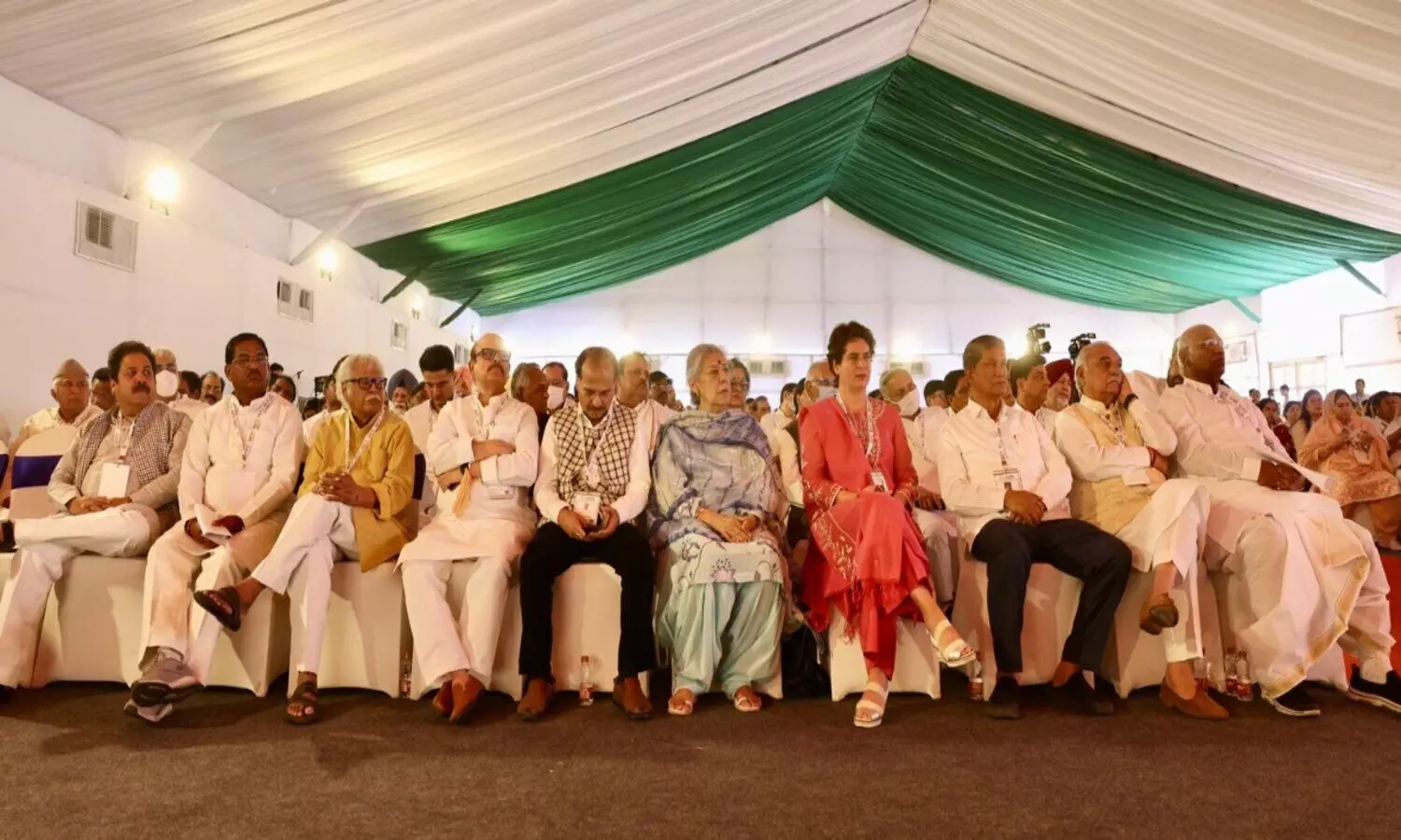 Congress Chintan Shivir: कांग्रेस के चिंतन शिविर में प्रियंका को कमान देने की मांग, क्या बनेंगी अध्यक्ष?