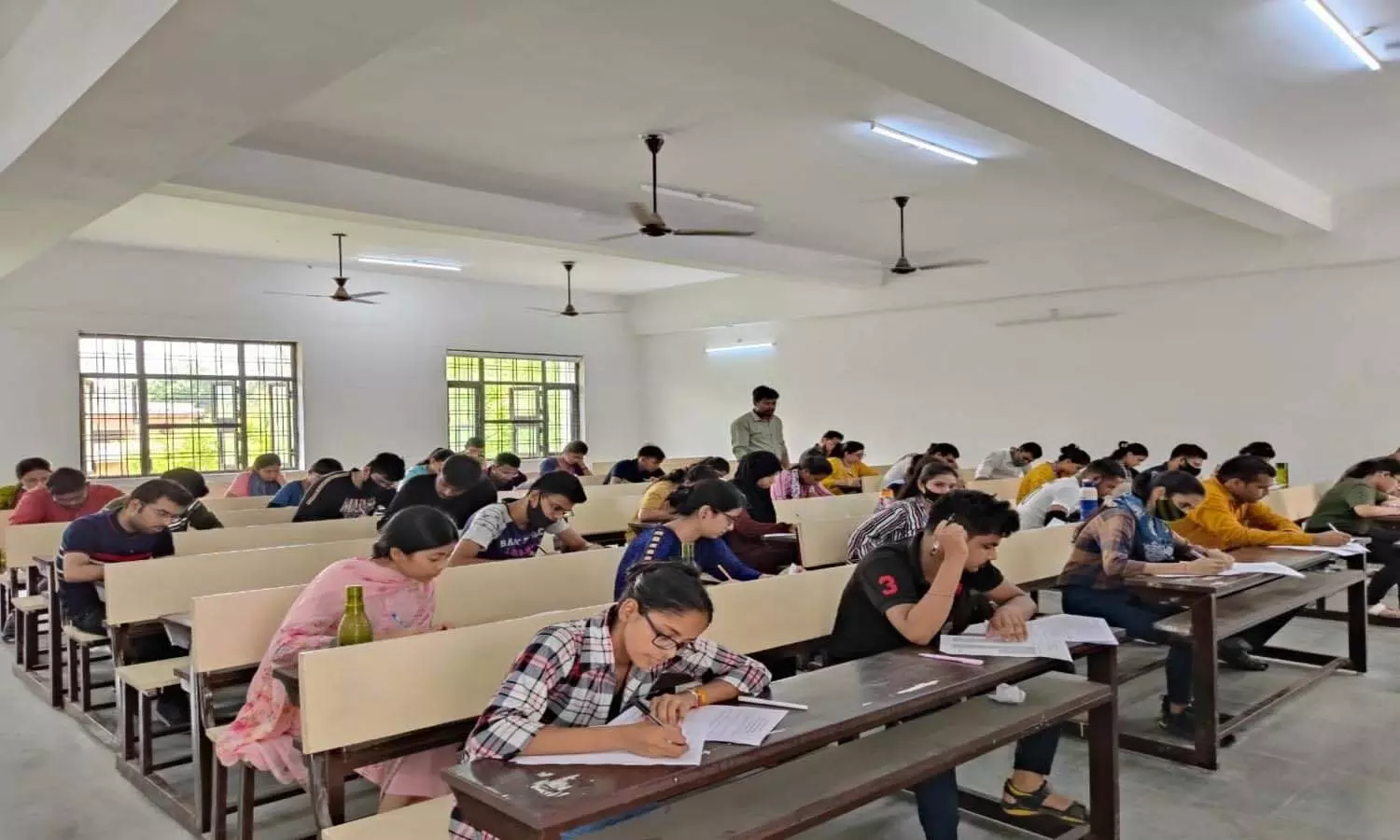 Lucknow University: Super-30 entrance exam held after two years, NET-JRF coaching will be given free
