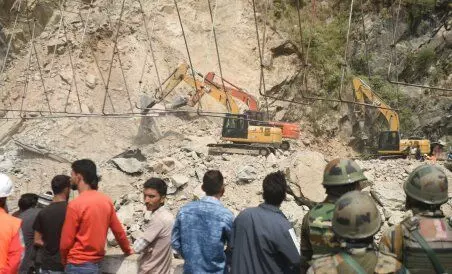 rescue operation continues jammu kashmir ramban tunnel collapse workers trapped under debris