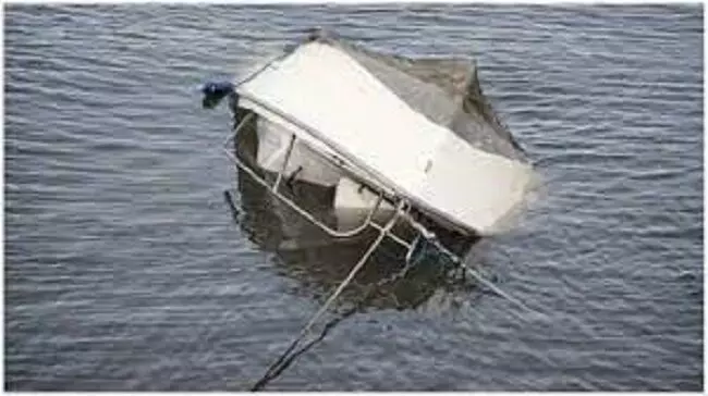 boat capsizes prabhu ghat river ganga 4 people drowned up news india news