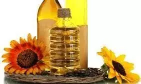 Soybean and sunflower oil