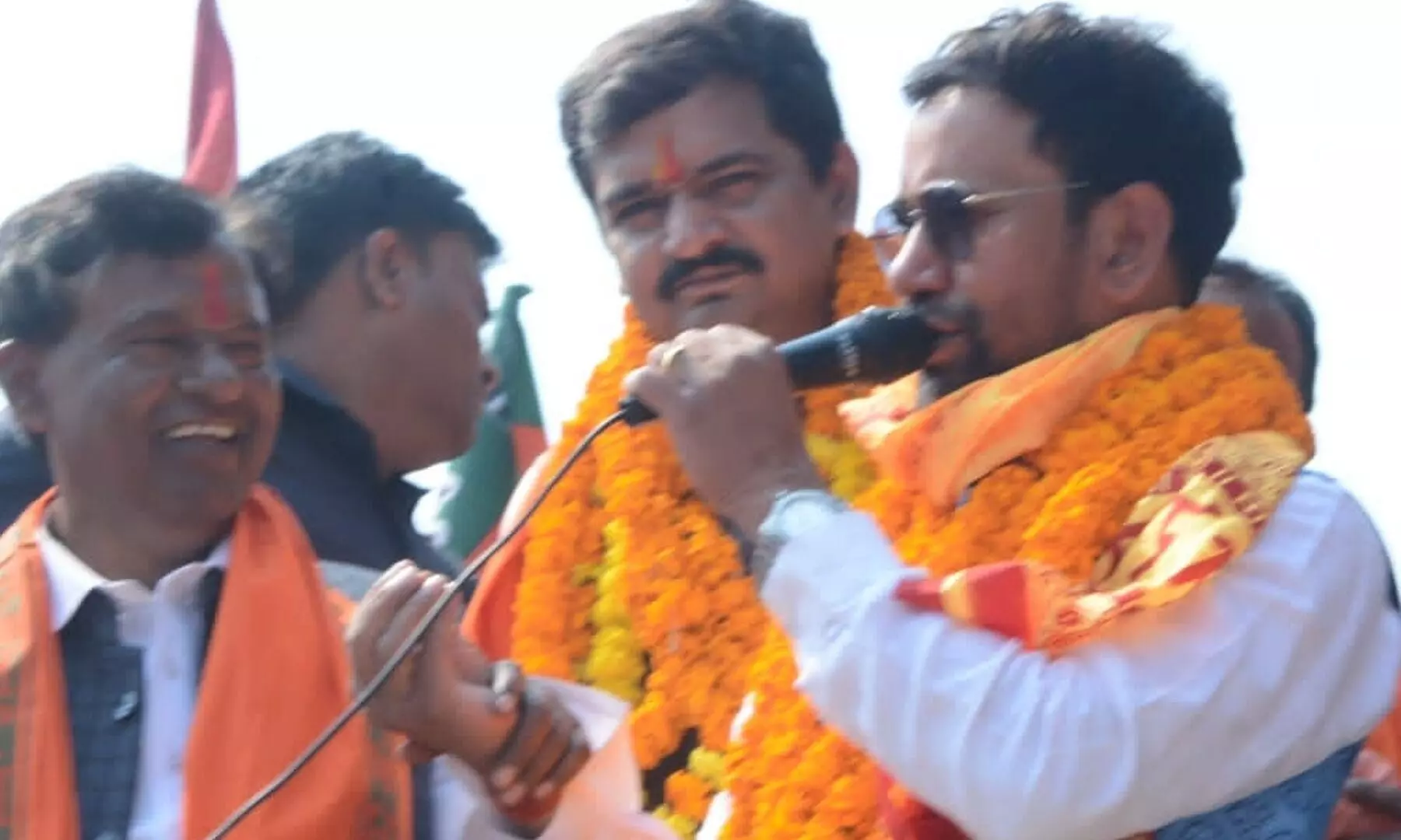 azamgarh lok sabha by election 2022 bjp candidate dinesh lal yadav nirahua files nomination