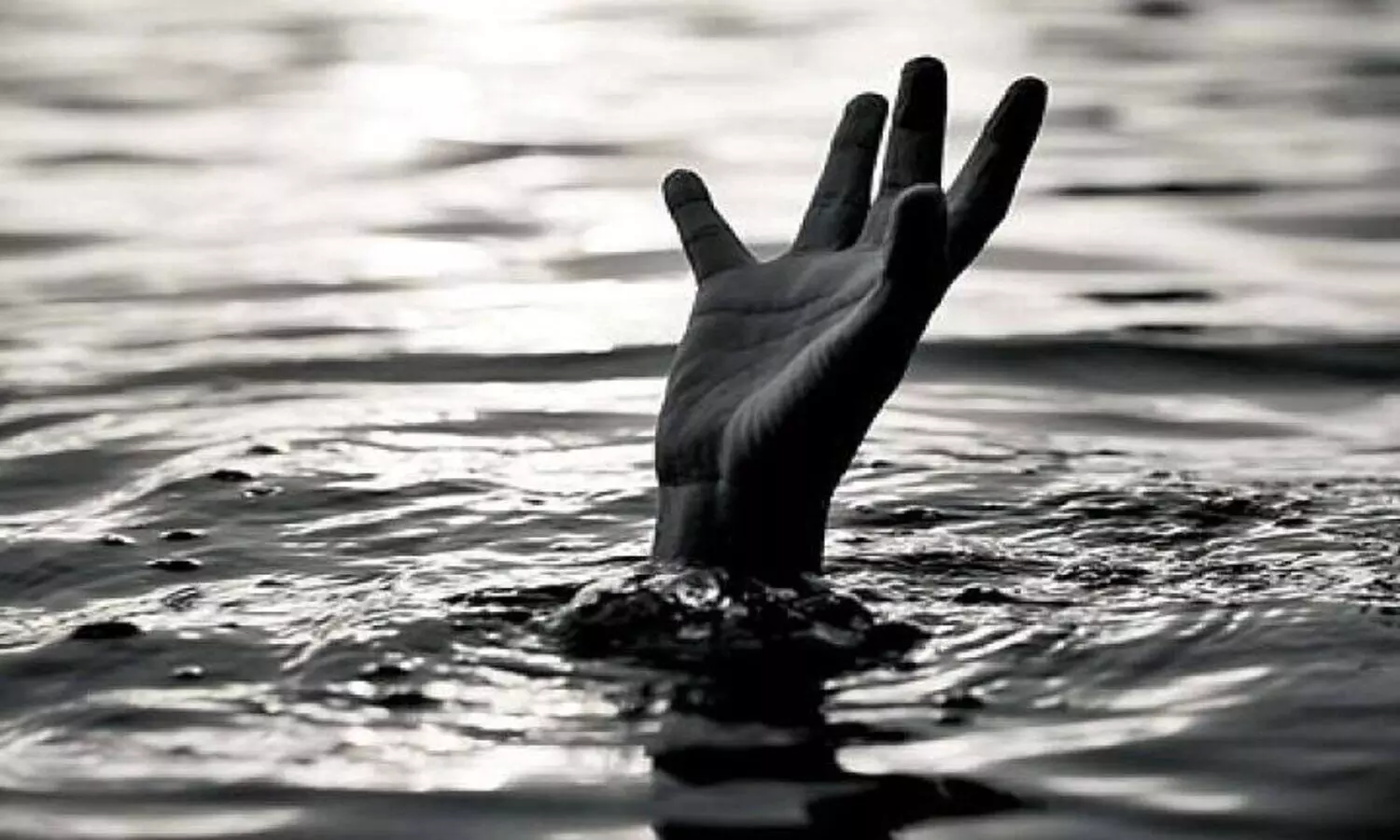 four death by drowning ganga river