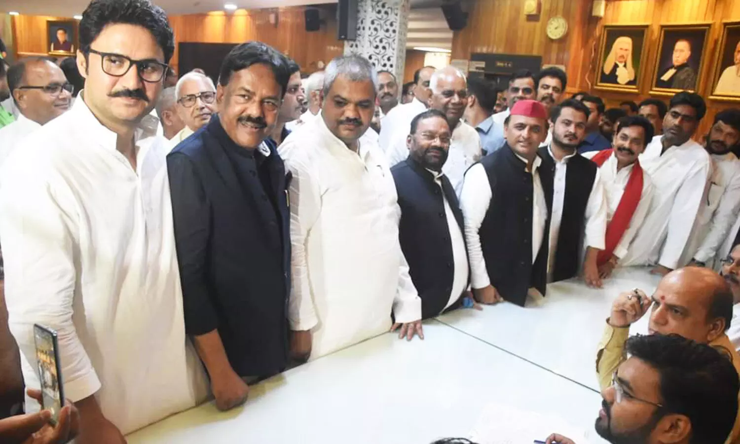 Akhilesh Yadav with SP candidates arrived to file nomination for UP MLC elections