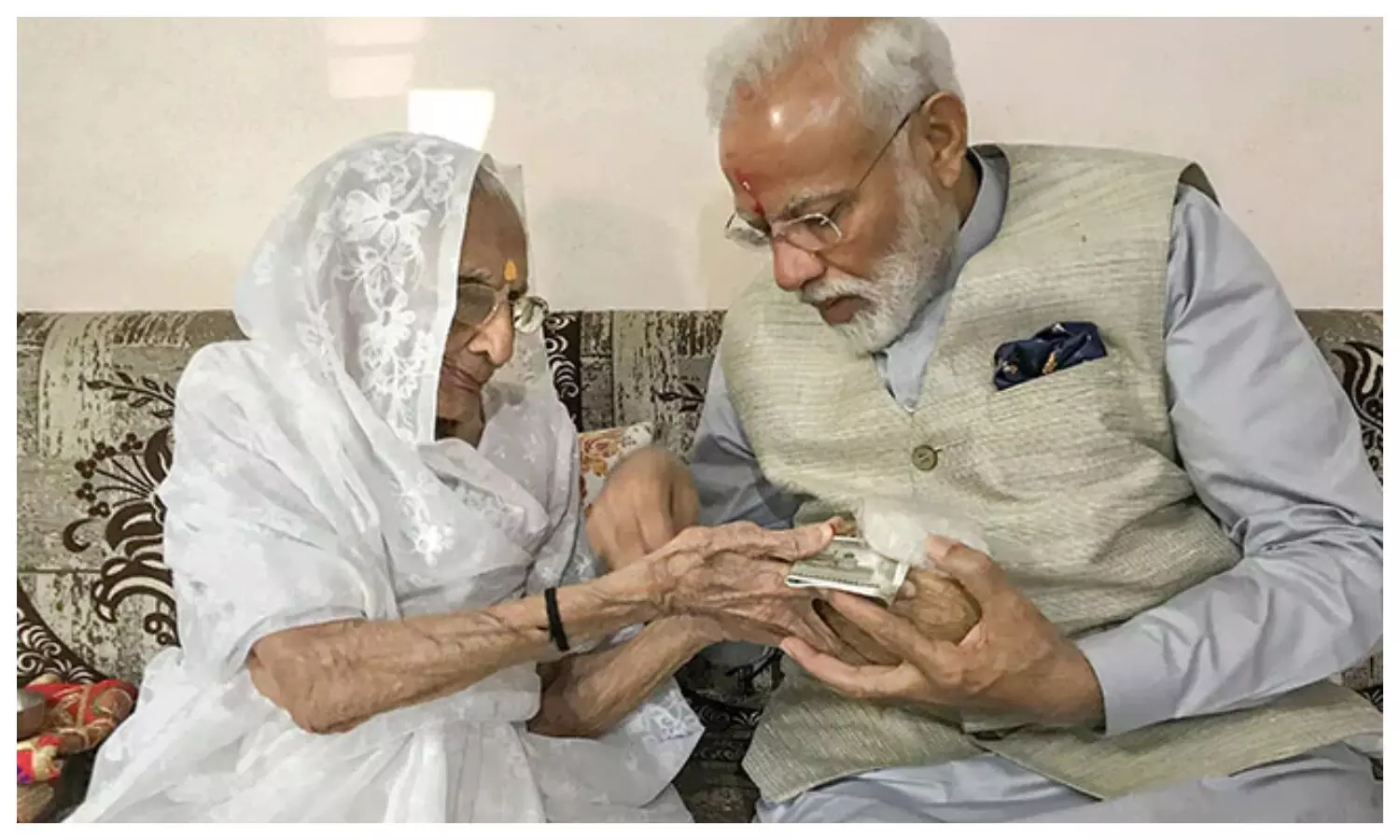 PM Modi with his mother