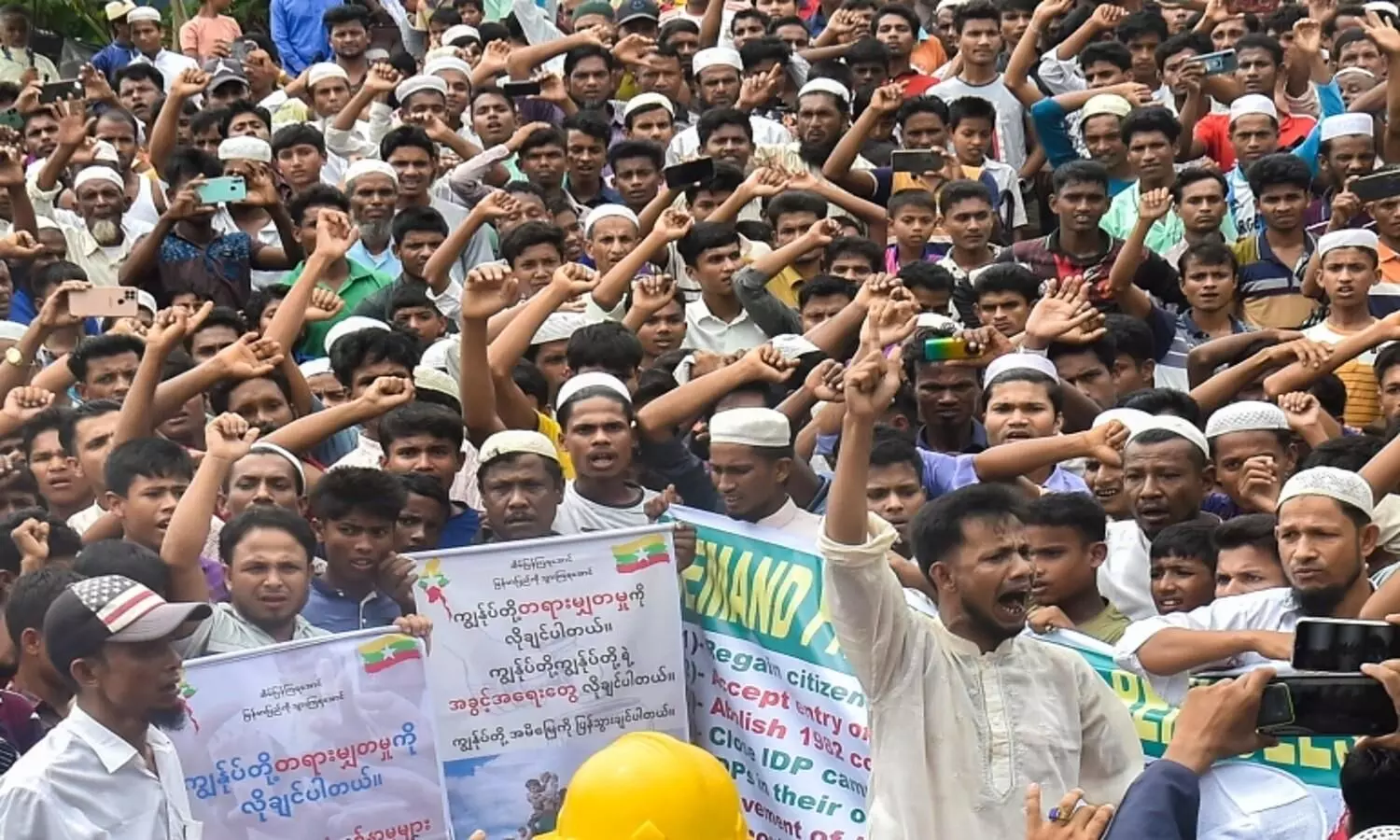 Rohingya refugee started protest in Bangladesh