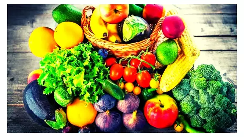5 Fruits And Vegetables Rich In Vitamin C इन 5 फल सब ज य म प ई ज त ह सबस ज य द व ट म न स क म त र News Track In Hindi