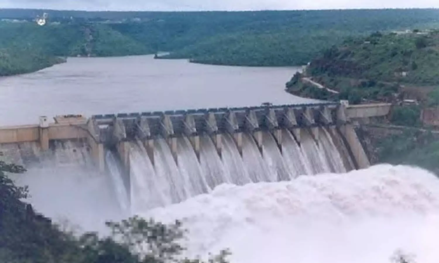 Rihand Dam: सोनभद्र का रिहंद बांध, आखिर क्यों है फेमस, जानें इसकी खासियत