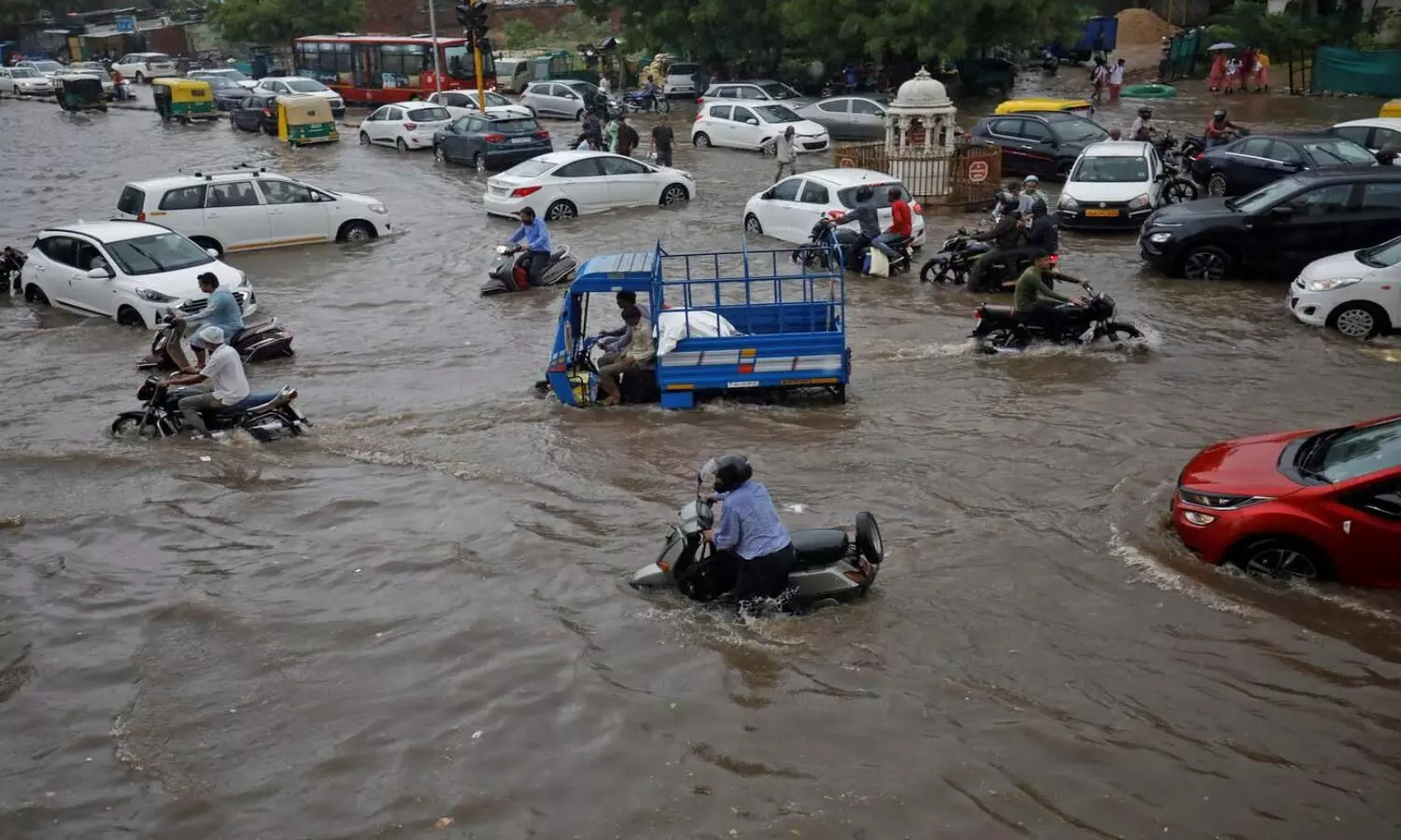 Heavy Rain in Gujarat