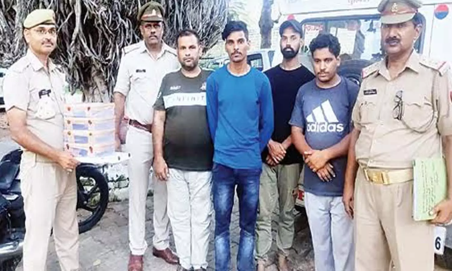 Four vicious criminals who run fake call center in Jhansi arrested, sent to jail