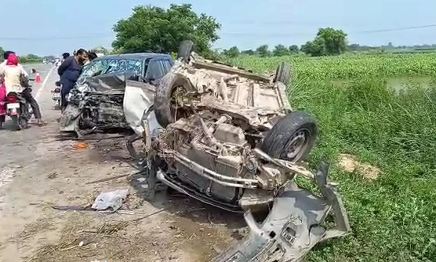 Two speeding cars collided on NH-91 in Bulandshahr, one killed, five injured