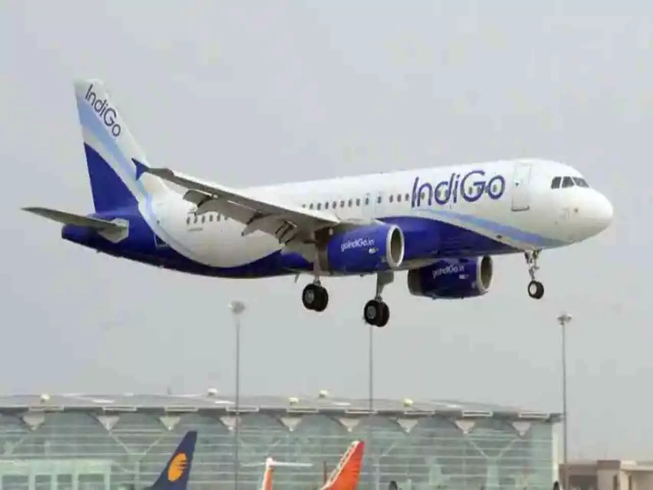 delhi to deoghar flight service starts from today do you know schedule and fare