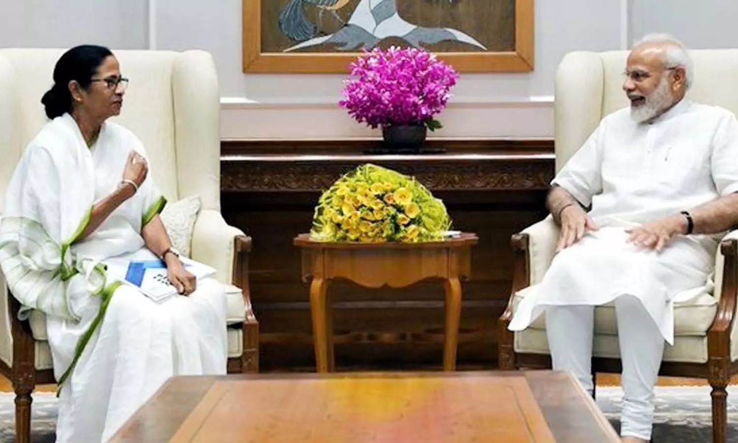 Bengal CM meets PM Modi, demands release of outstanding central fund of 100 crores
