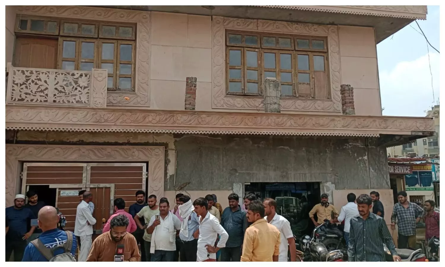 Shrikant tyagi case Noida