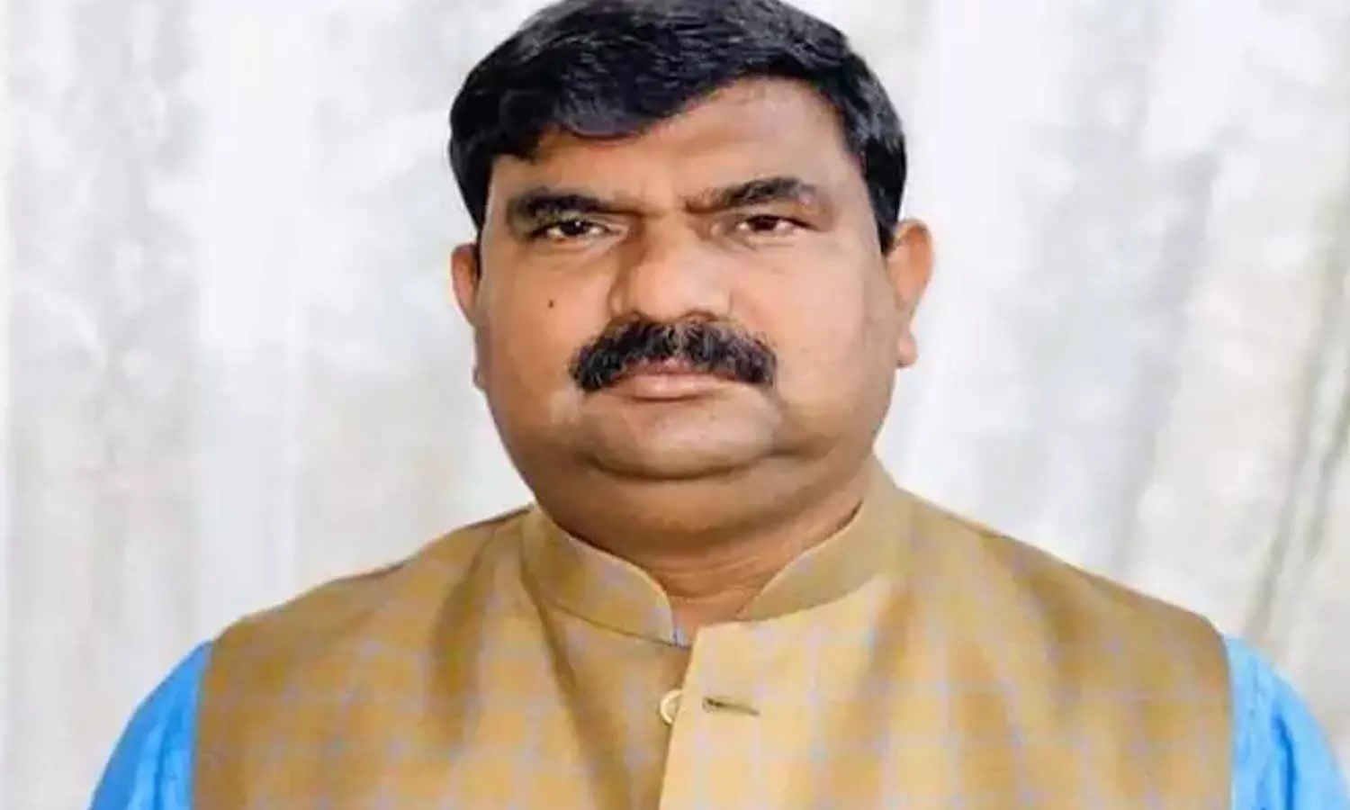 There is a wave of happiness in Bijnor after Dharampal Singh Saini became the organization general minister of UP BJP.