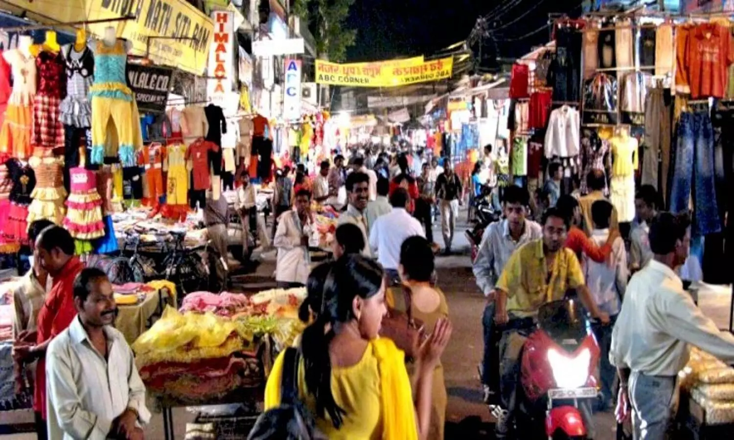 Lucknow Bazar