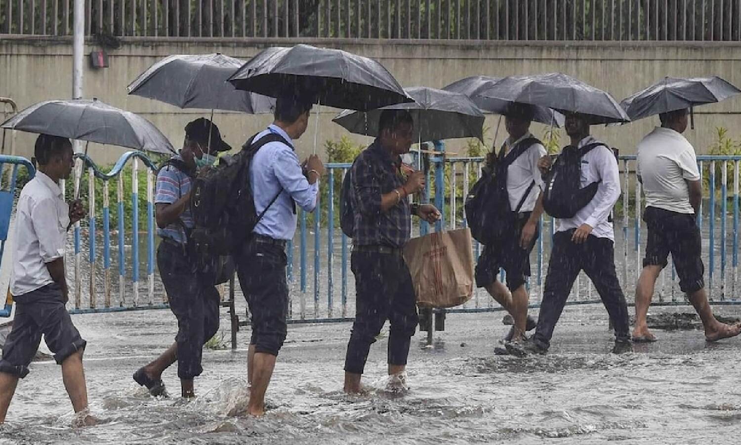 Weather Today: Heavy rain alert in Rajasthan and Chhattisgarh today, weather will deteriorate in many states including UP