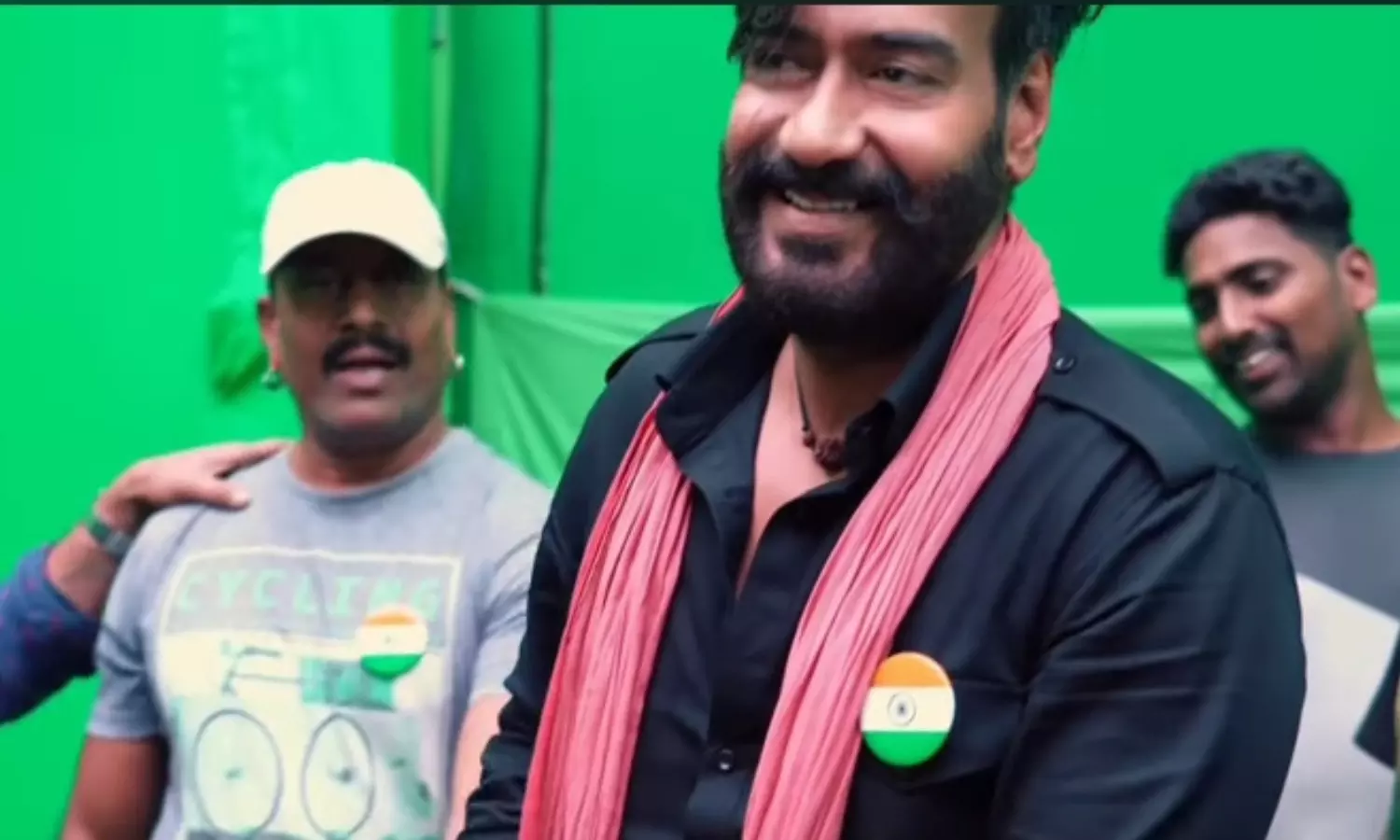 Ajay Devgan: 75वें स्वतंत्रता दिवस समारोह को भोला के सेट पर अजय देवगन ने किया सेलिब्रेट, वीडियो किया शेयर