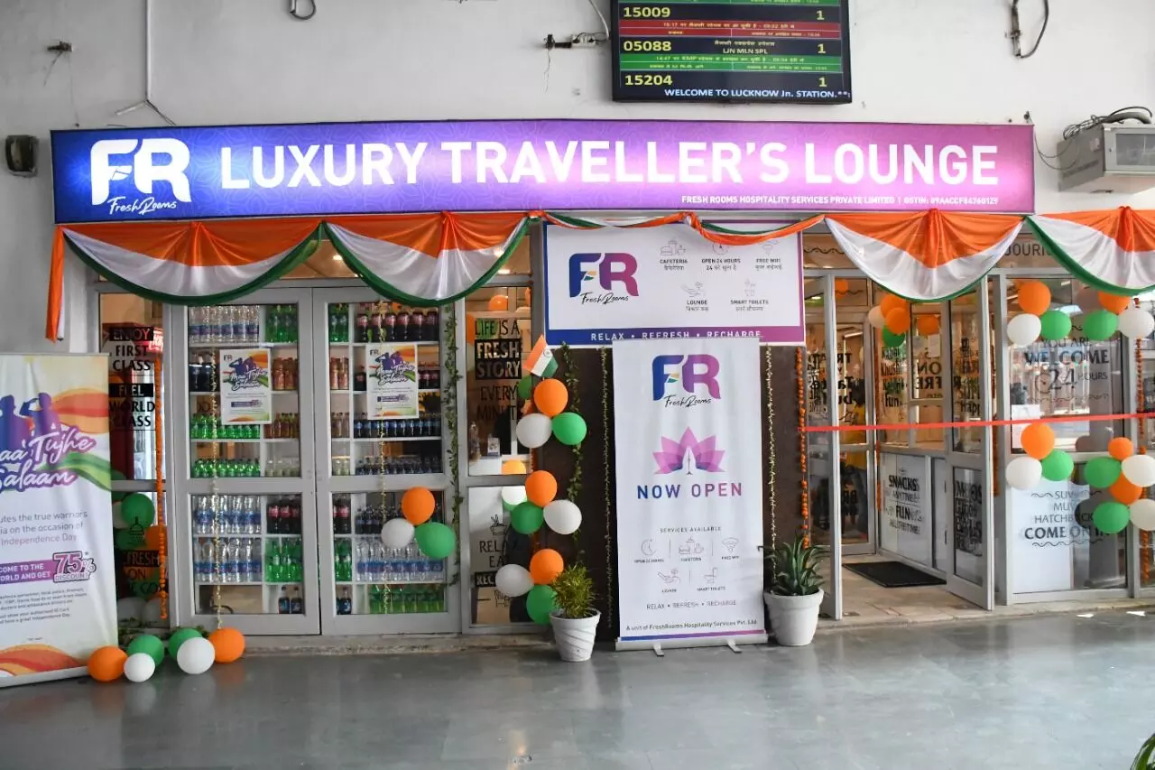 north eastern railway lucknow division drm monika agnihotri inaugurated premium luxury lounge