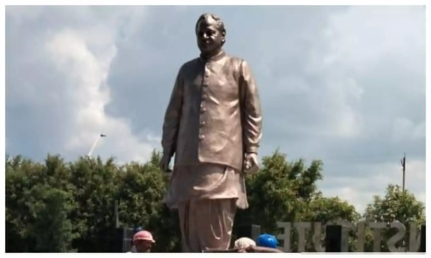 CM Yogi to unveil Kalyan Singh statue at Lucknow Cancer Institute