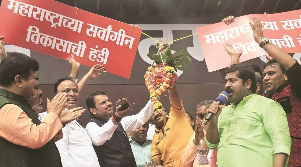 bjp dahi handi politics in mumbai party organised as many as 370 dahi handi celebrations