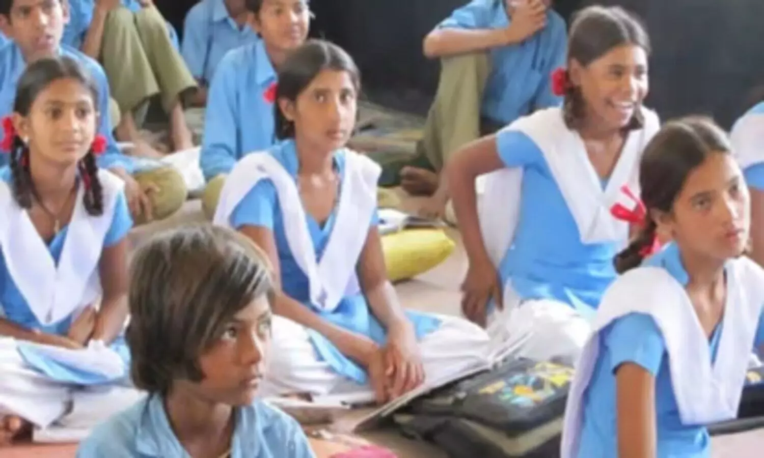 Sarvodaya Girls School 74 girl students sick