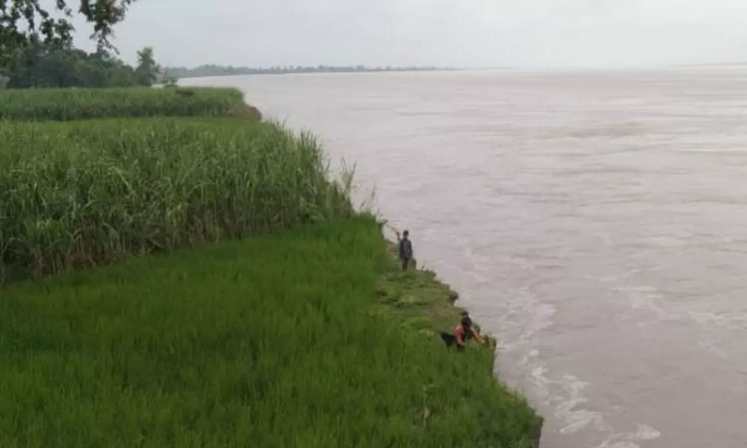 Ghaghra Saryu river flood