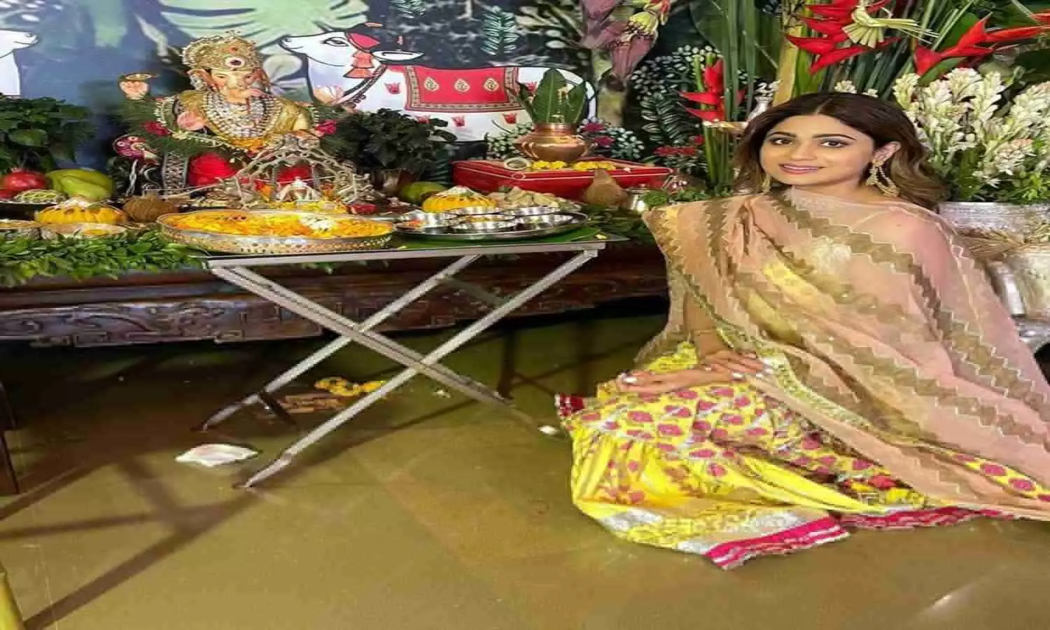 Ganesh Chaturthi Celebration: शमिता शेट्टी ने अपने परिवार के साथ मनाया गणेश चतुर्थी, तस्वीरें की शेयर