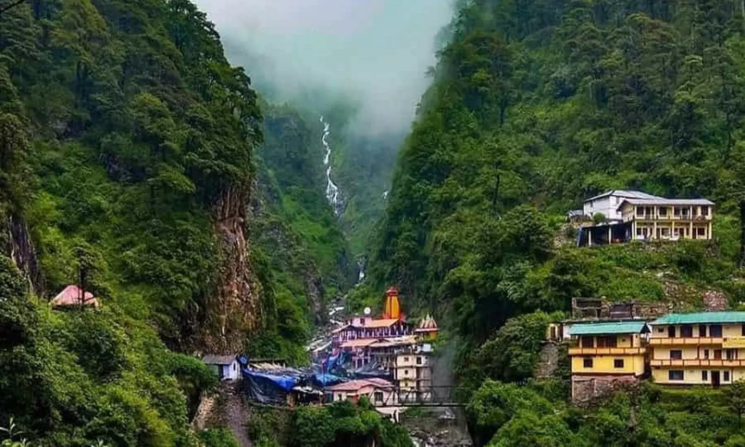 Beautiful Places Uttarakhand: उत्तराखंड में इन दिनों घूमने का बनाइए प्लान, चमोली-नैनीताल में असली मजा