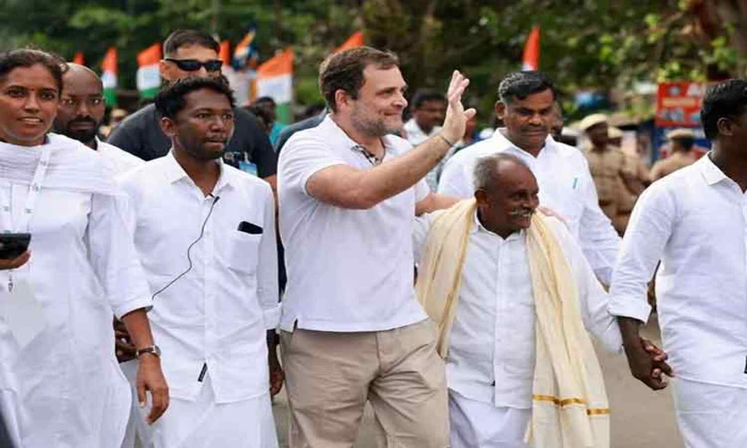 Expensive T Shirt Brands: The clothes of this brand are more expensive than Rahul Gandhi’s T-shirt, the senses will fly away after seeing the price