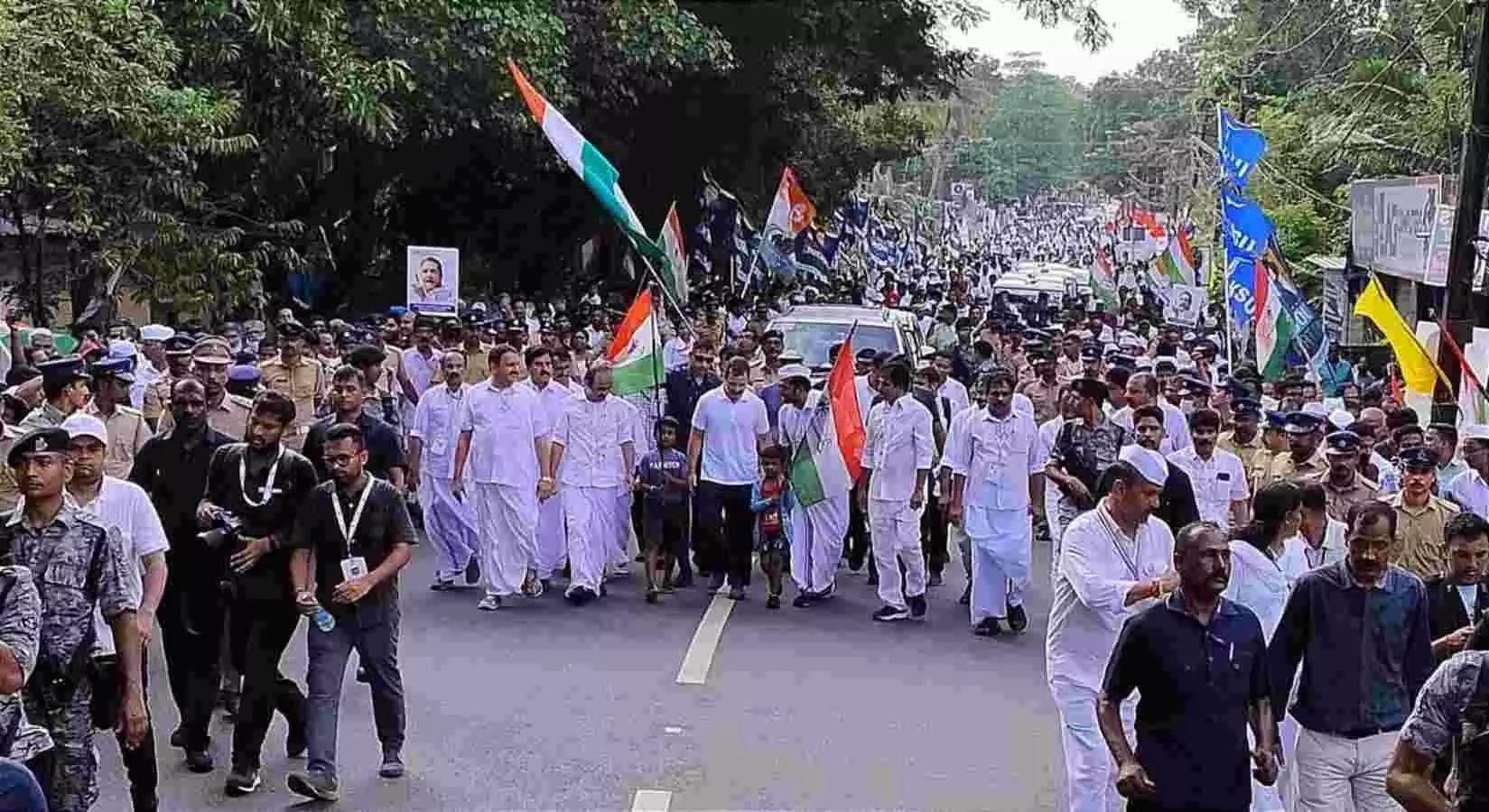 rahul gandhi bharat jodo yatra in thiruvananthapuram cpm attacks on congress