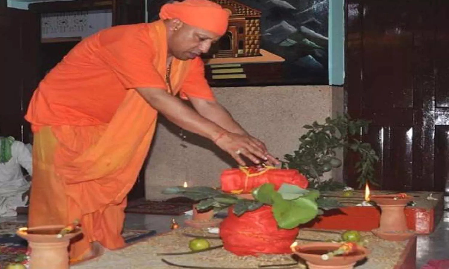 Yogi Adityanath will set up a vase in Gorakhnath temple on 26th, Vijayadashami procession on 4th