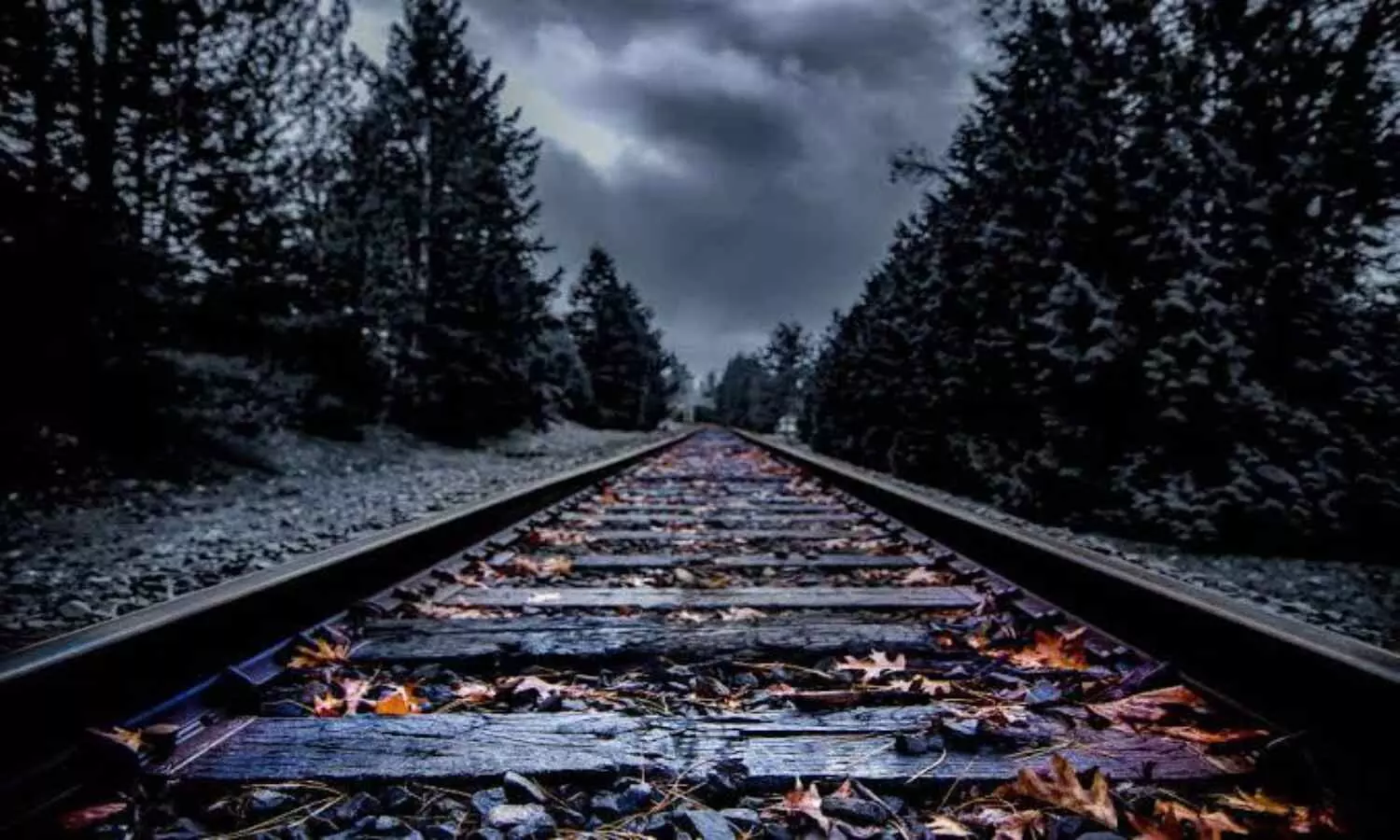 5 haunted railway stations in India that will scare you the most