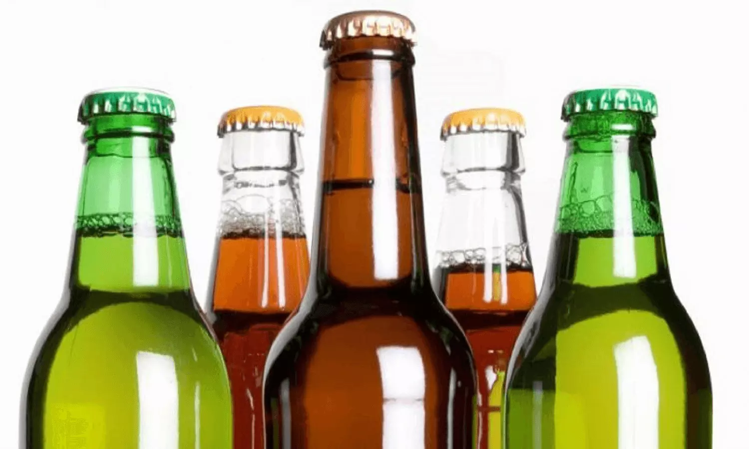 Interesting Facts: बियर की बोतल का रंग हरा और भूरा ही क्यों होता है, जानिए क्या है इसके पीछे की वजह