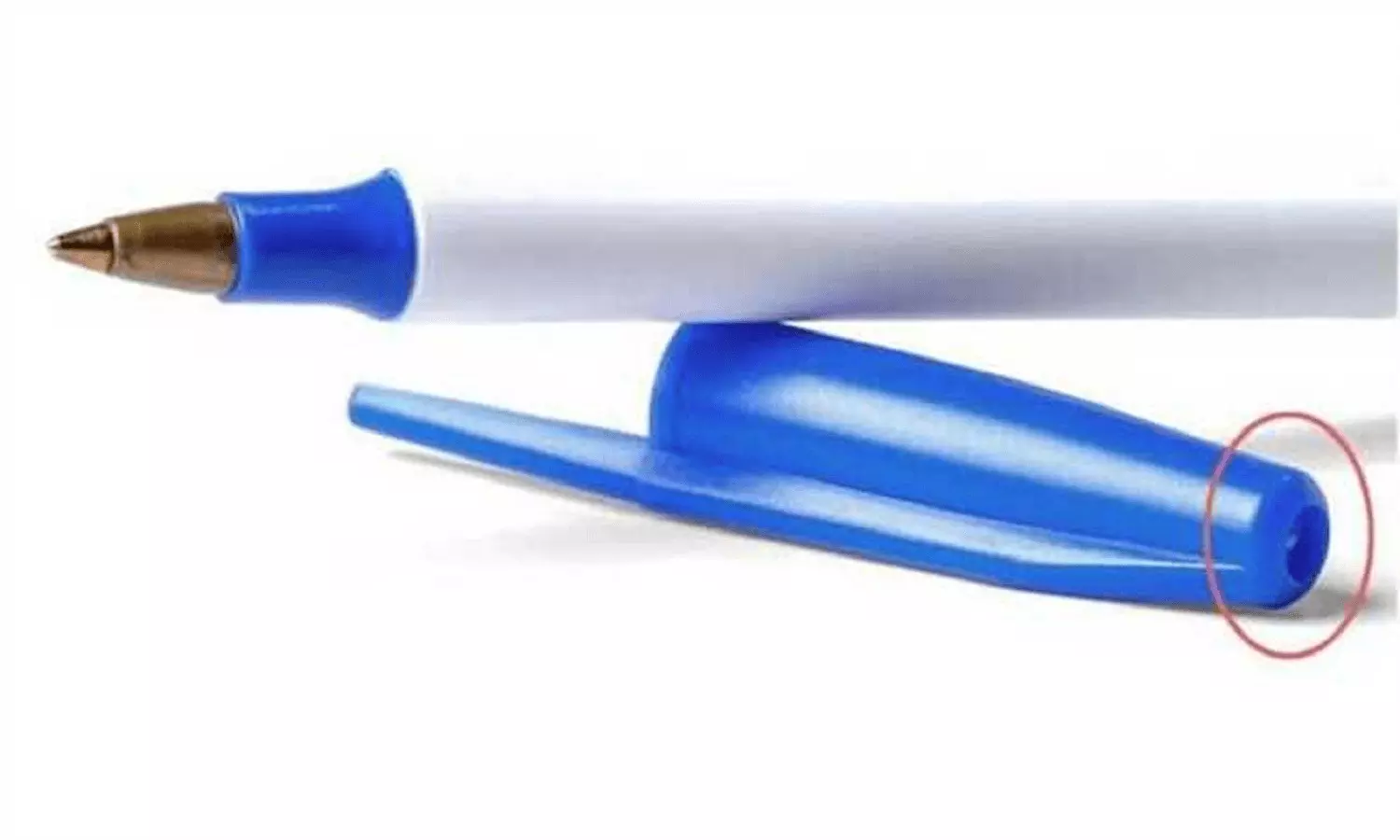 Interesting Facts: आखिर बॉल पेन के कैप पर क्यों होता है छेद, वजह जानकर पढ़ जाएंगे सोच में